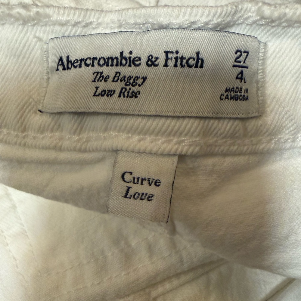 Abercrombie & Fitch White Distressed Straight Leg Jeans - Picture 3 of 8